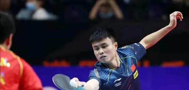 他同样是在 他同样是在