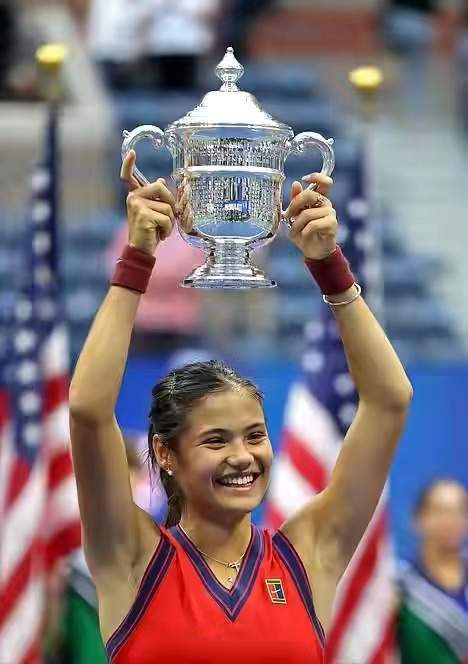 于胡梅尔斯 于胡梅尔斯