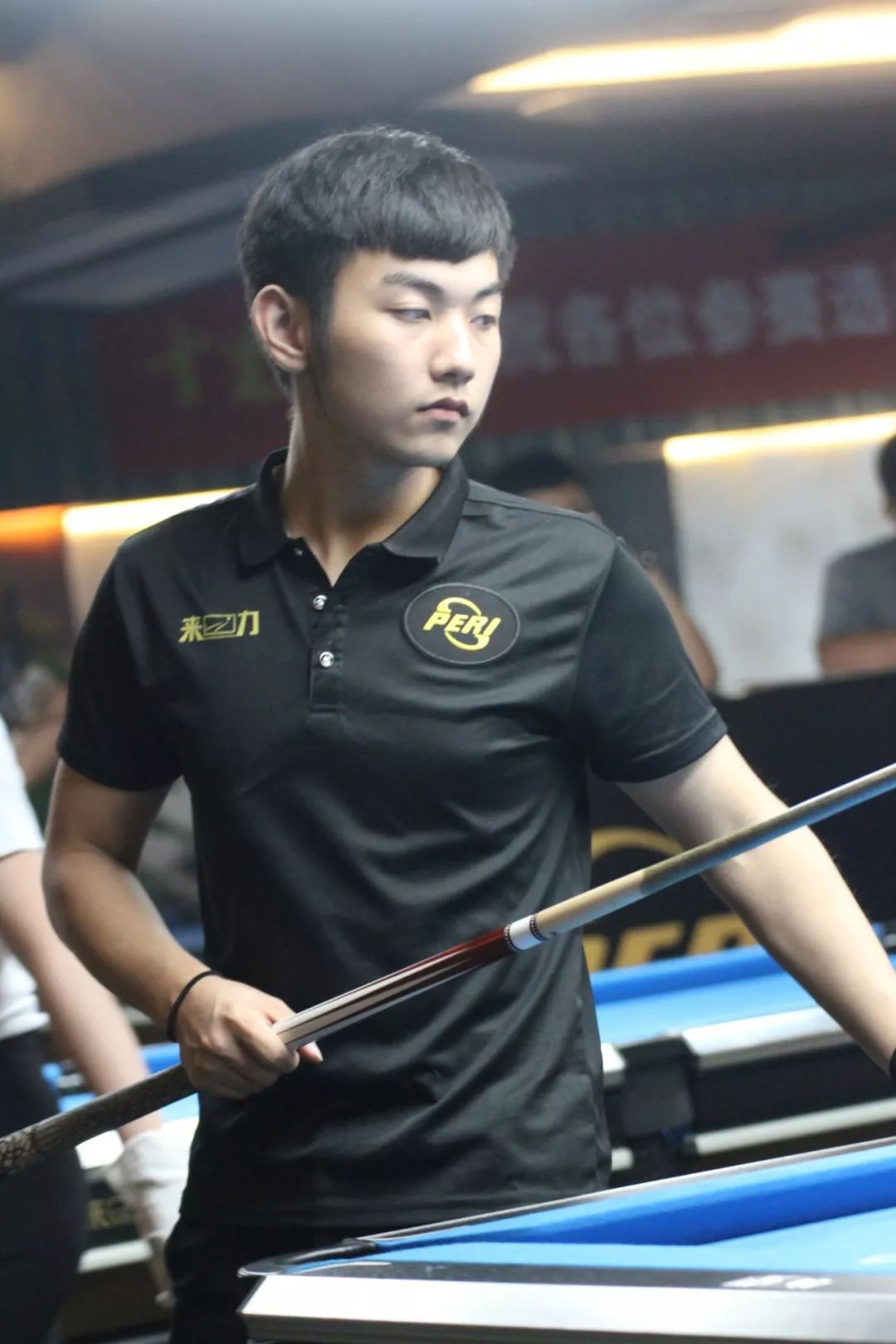 边中卫横移 边中卫横移